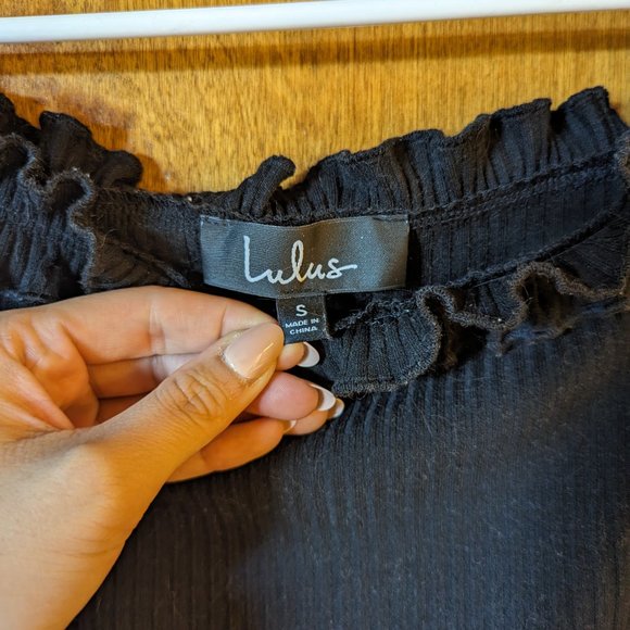 Lulu's off the shoulder size small black dress - Picture 2 of 2